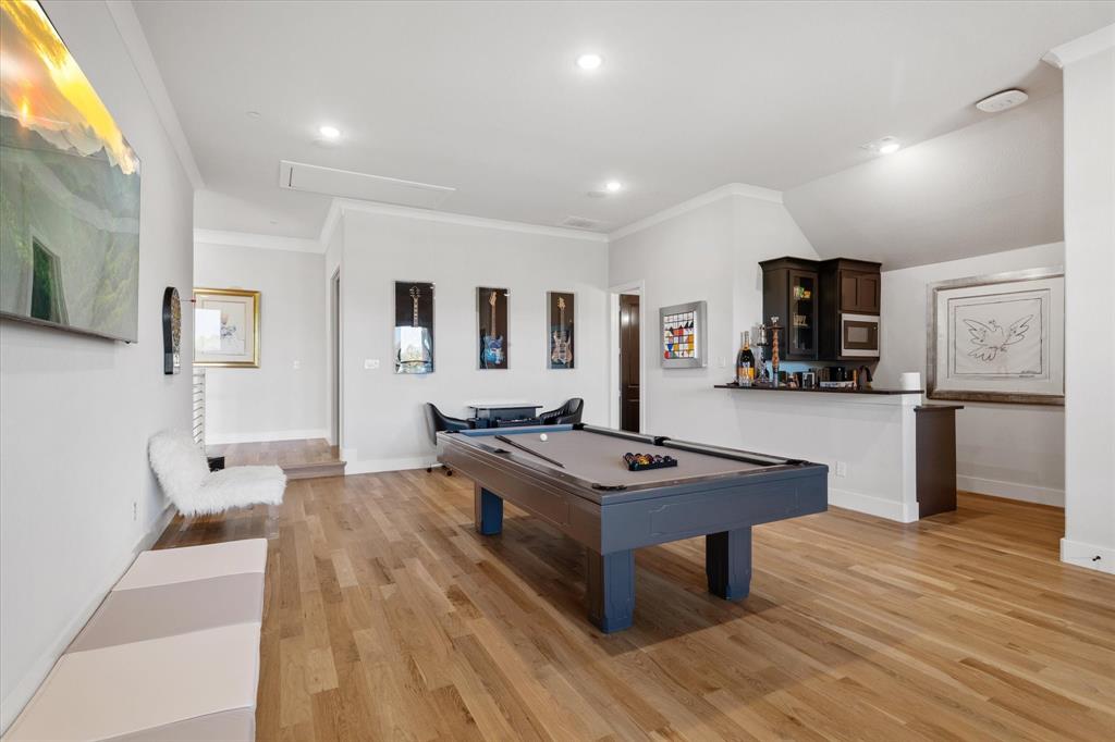 SOUTHLAKE MANORS - Residential