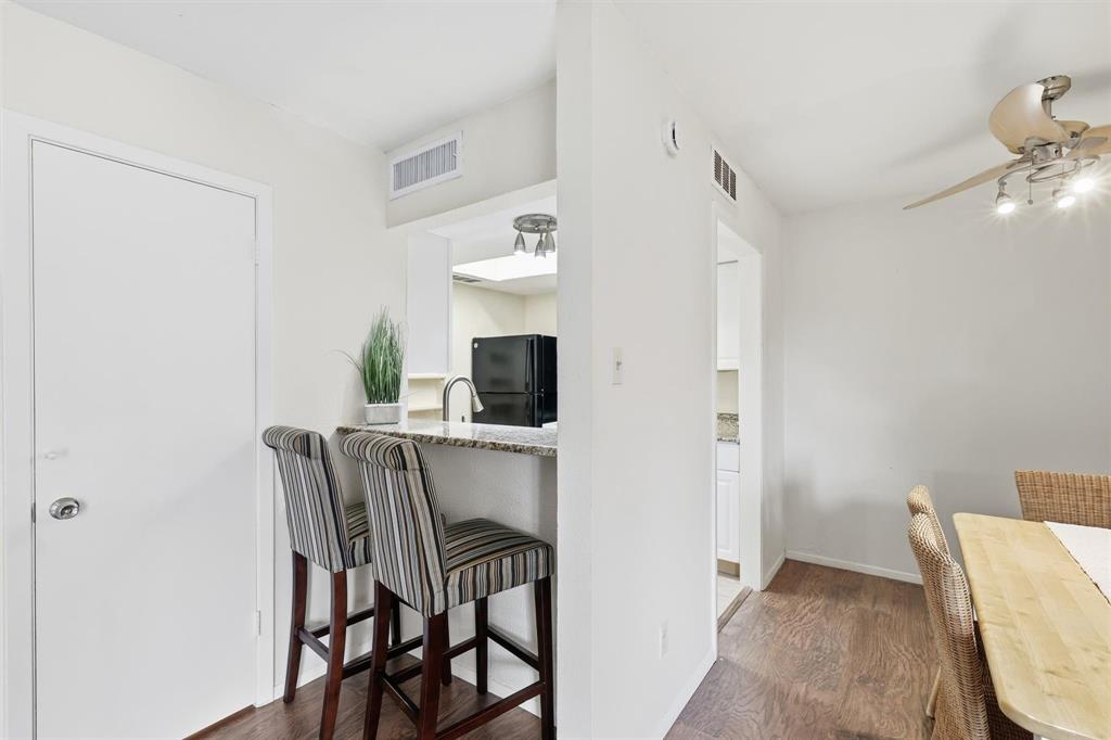 Las Colonitas Condo - Residential