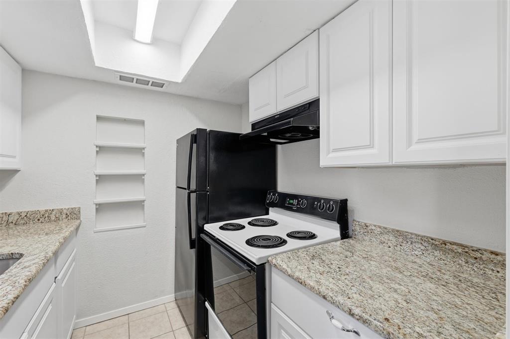 Las Colonitas Condo - Residential