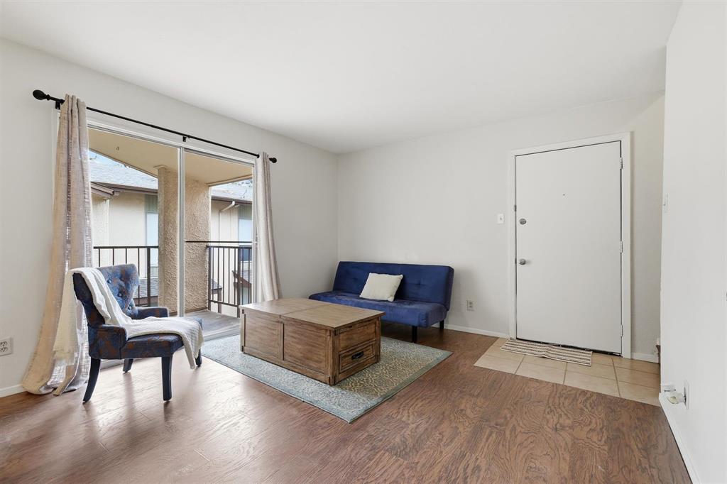 Las Colonitas Condo - Residential