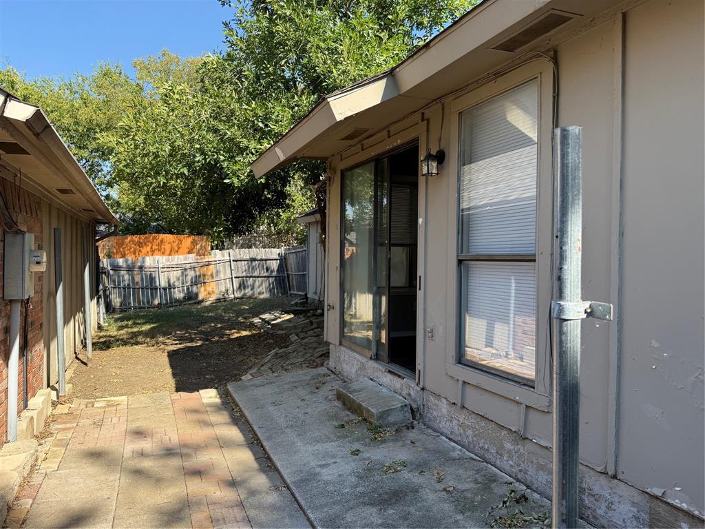 1803 Sherwood Place