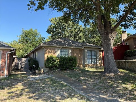1803 Sherwood Place Carrollton TX 75006