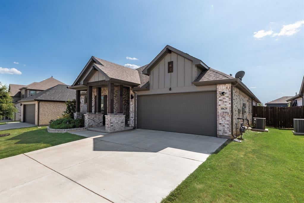 10629 Tuxinaw Trail