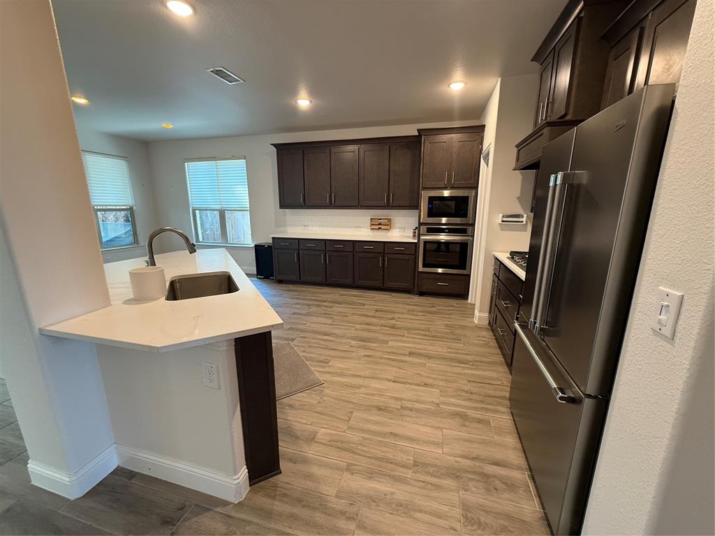 Willow Wood Ph 7 - Residential Lease