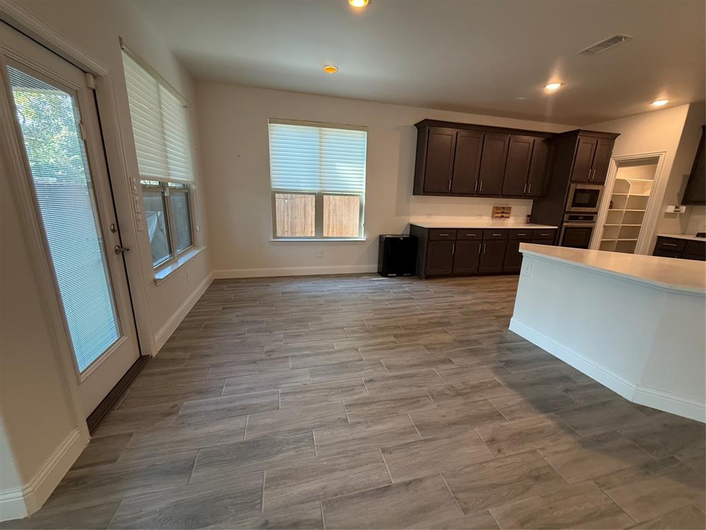 Willow Wood Ph 7 - Residential Lease