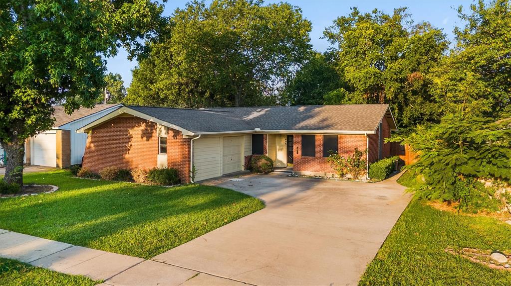 Holiday Terrace Add Second Instl - Residential