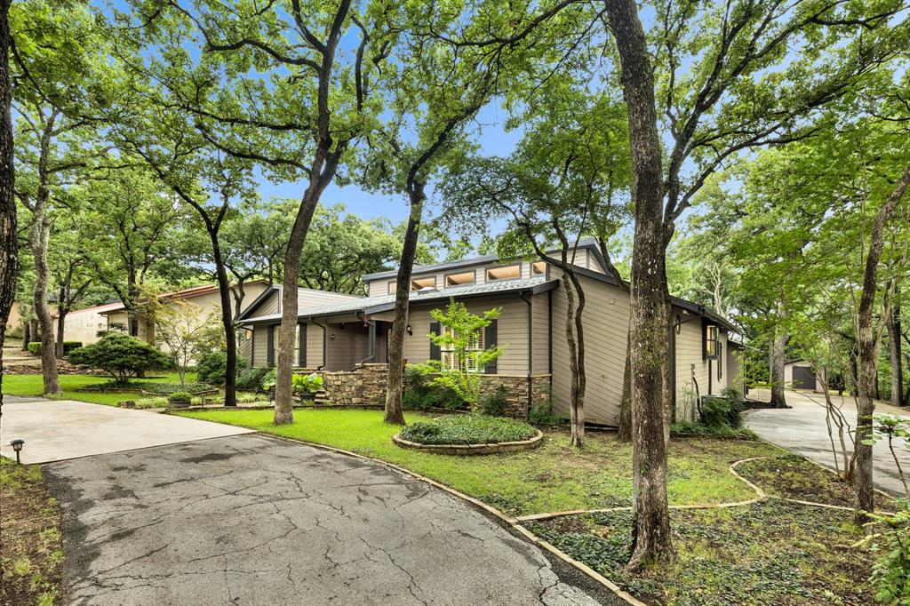 3667 Green Meadow Lane