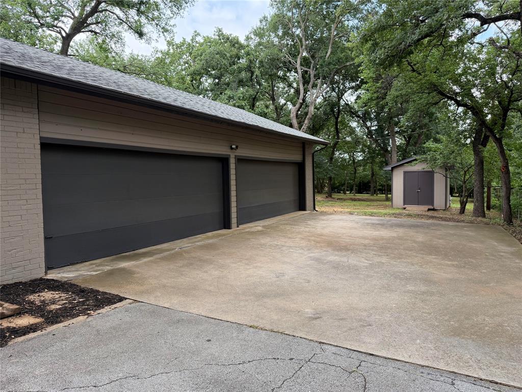 3667 Green Meadow Lane