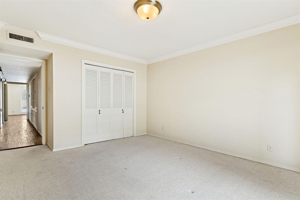 Diamond Head Condos - Residential Lease