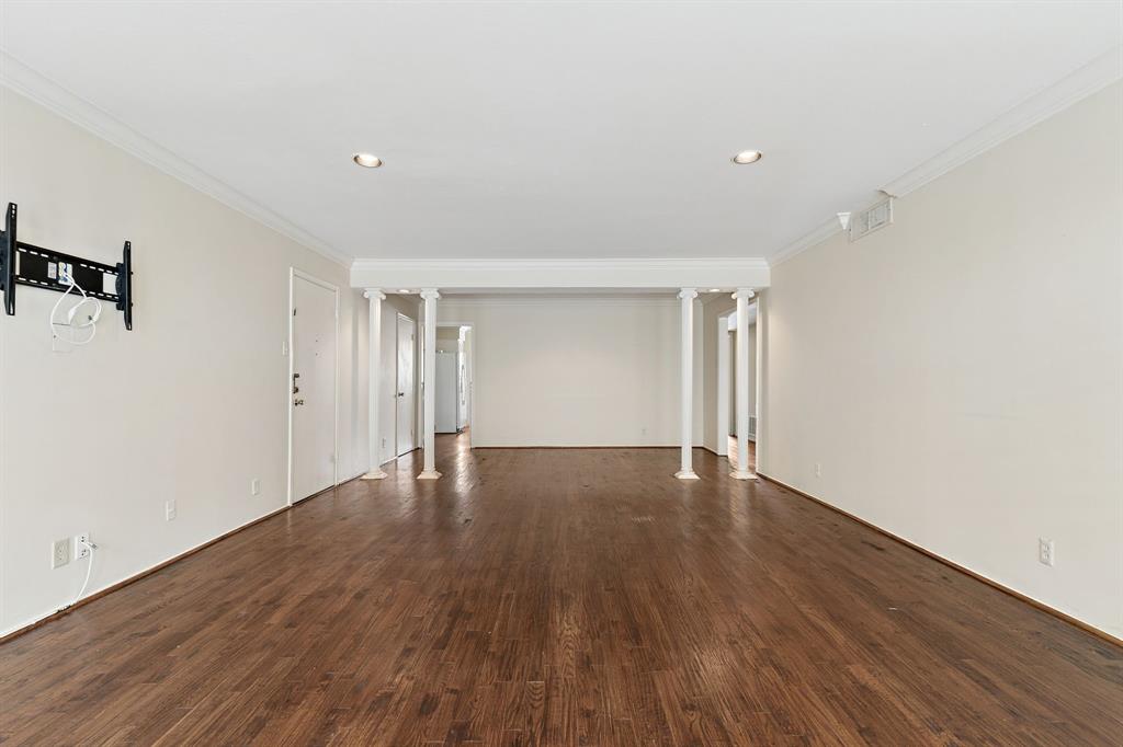 Diamond Head Condos - Residential Lease