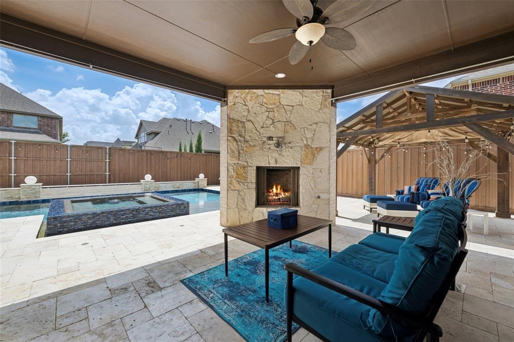 4664 Maverick Way