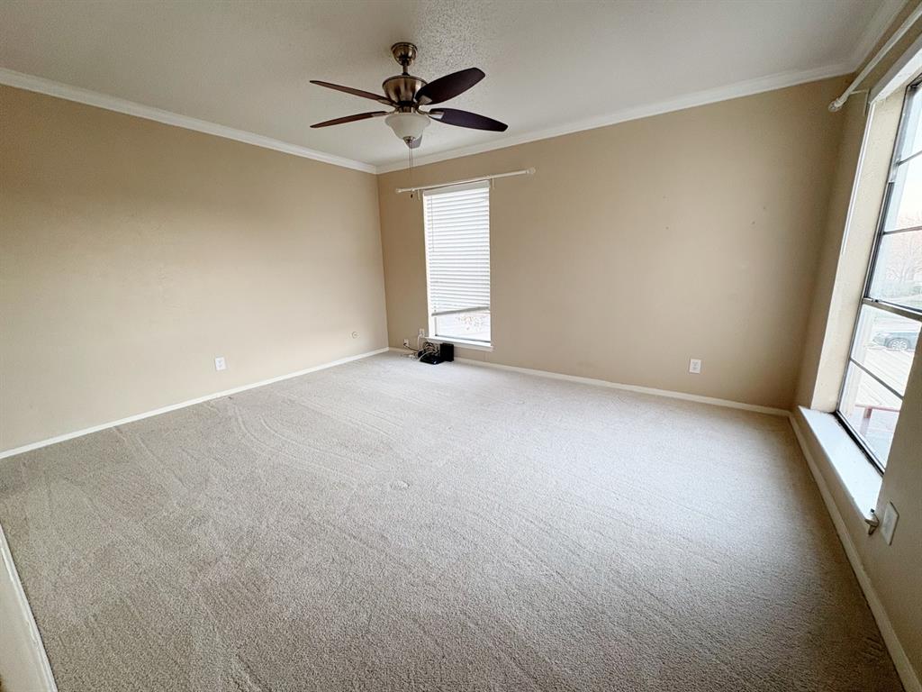 Centre Square 01 Condo - Residential