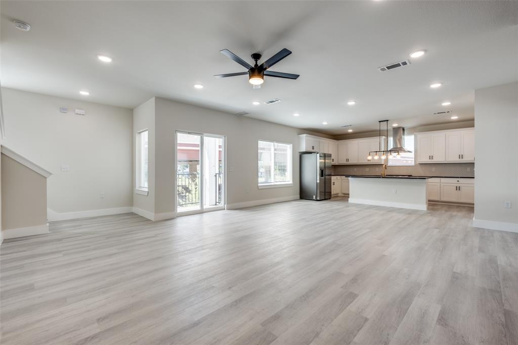 Ervay Place - Residential