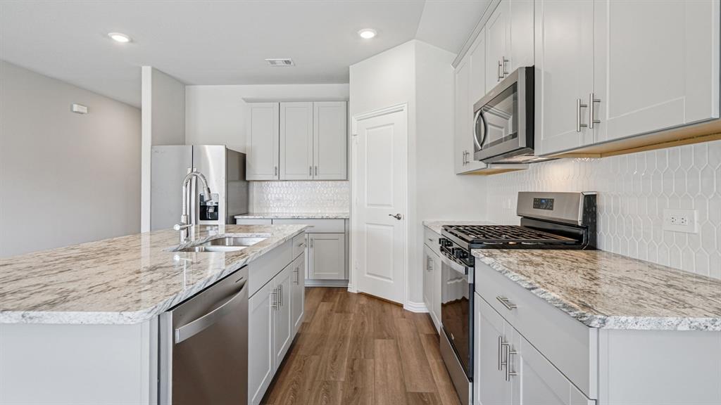 Simpson Crossing - Residential