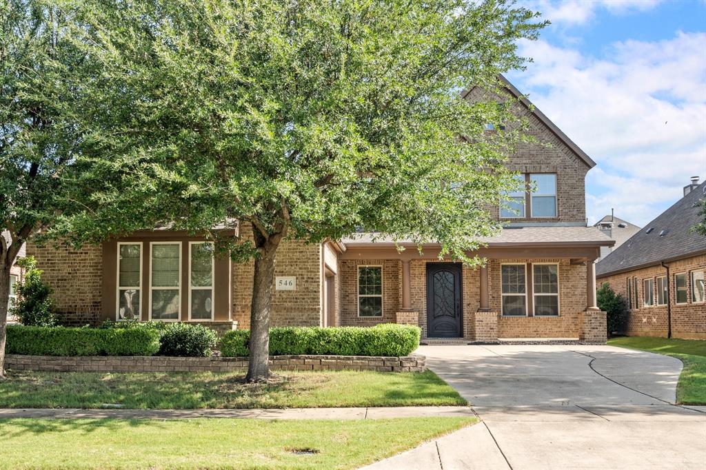 546 El Camino Drive