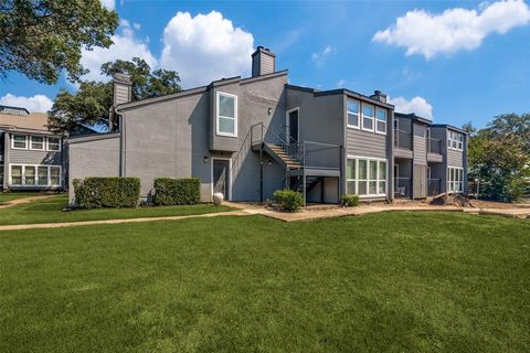 Photo of 9696 Walnut Street #1216, Dallas, TX 75243 (MLS # 21241933)