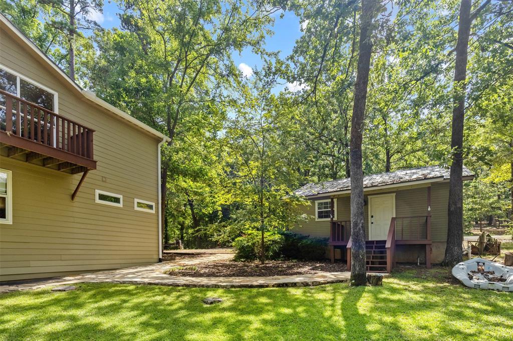 Twin Cove Estate - Residential