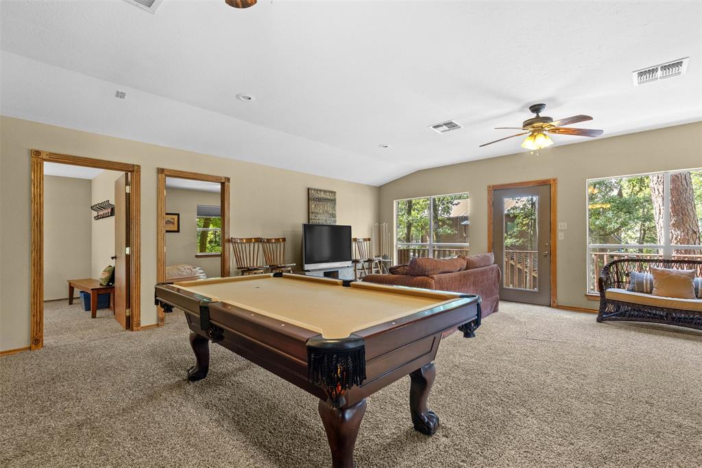 Twin Cove Estate - Residential