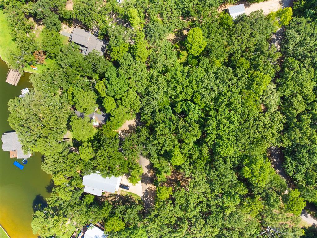 Twin Cove Estate - Residential