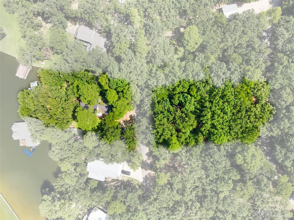 Twin Cove Estate - Residential