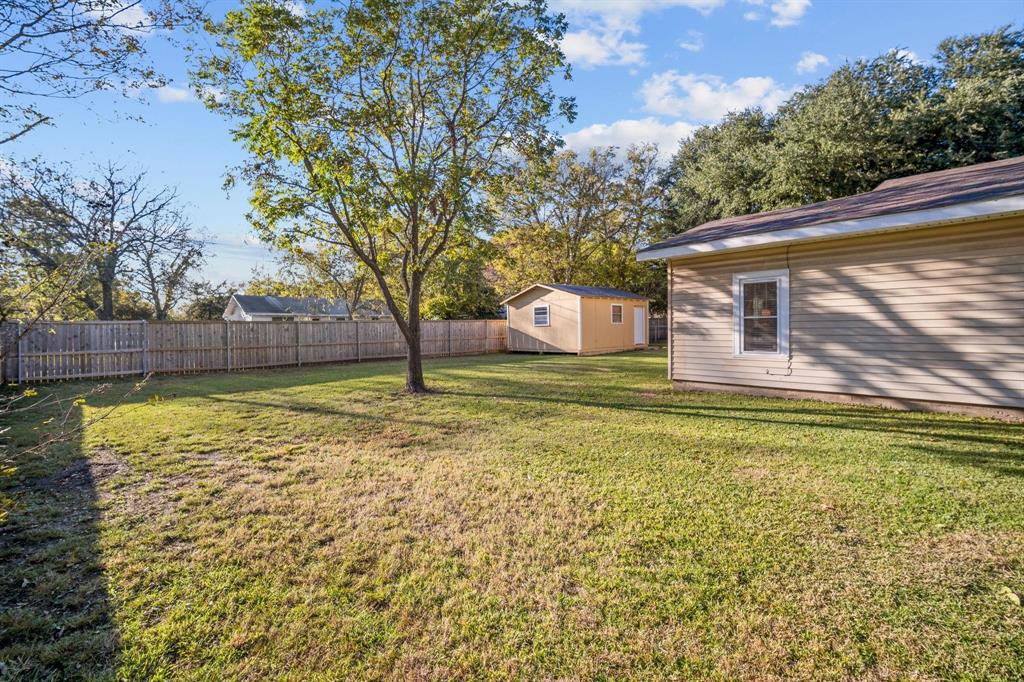 Moore B H Heirs - Residential