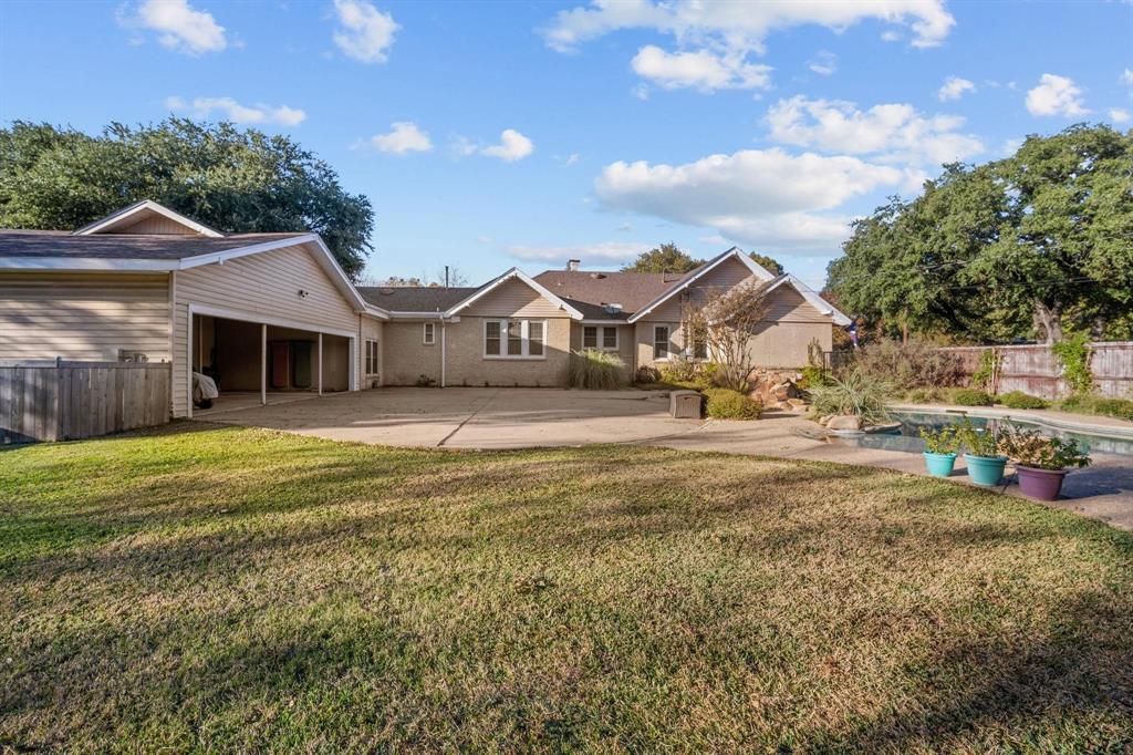 Moore B H Heirs - Residential