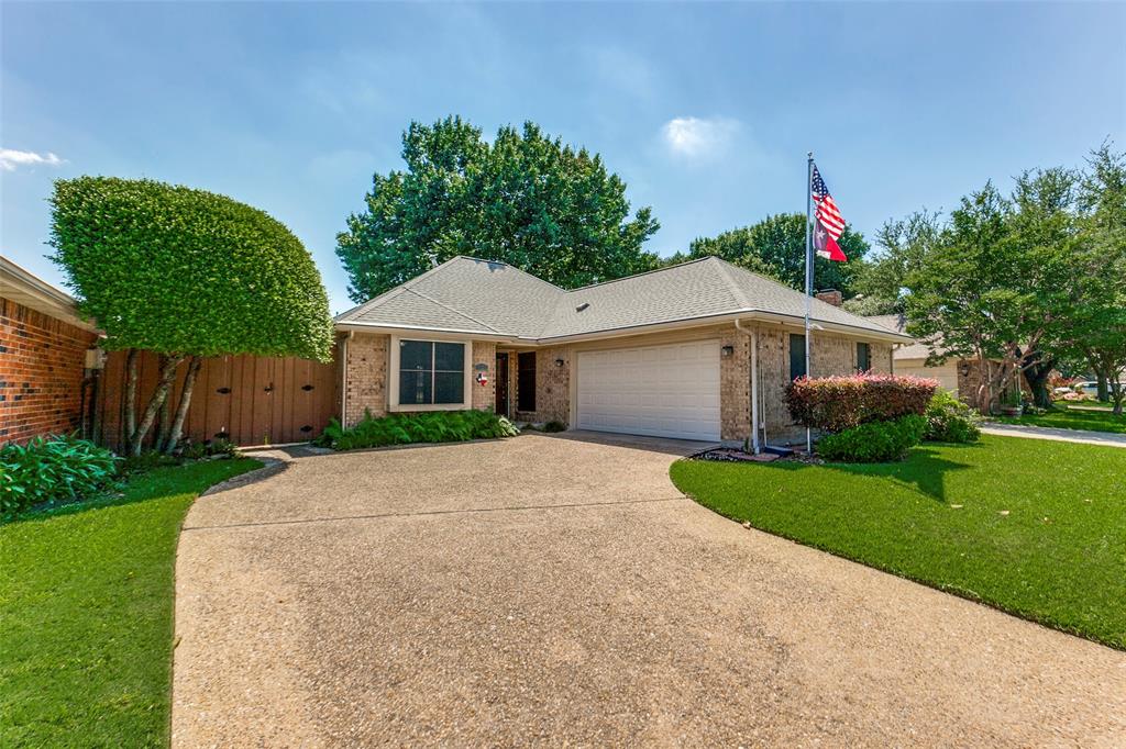2713 Laurel Oaks Drive