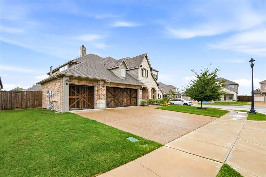 2104 Vista Ridge Road