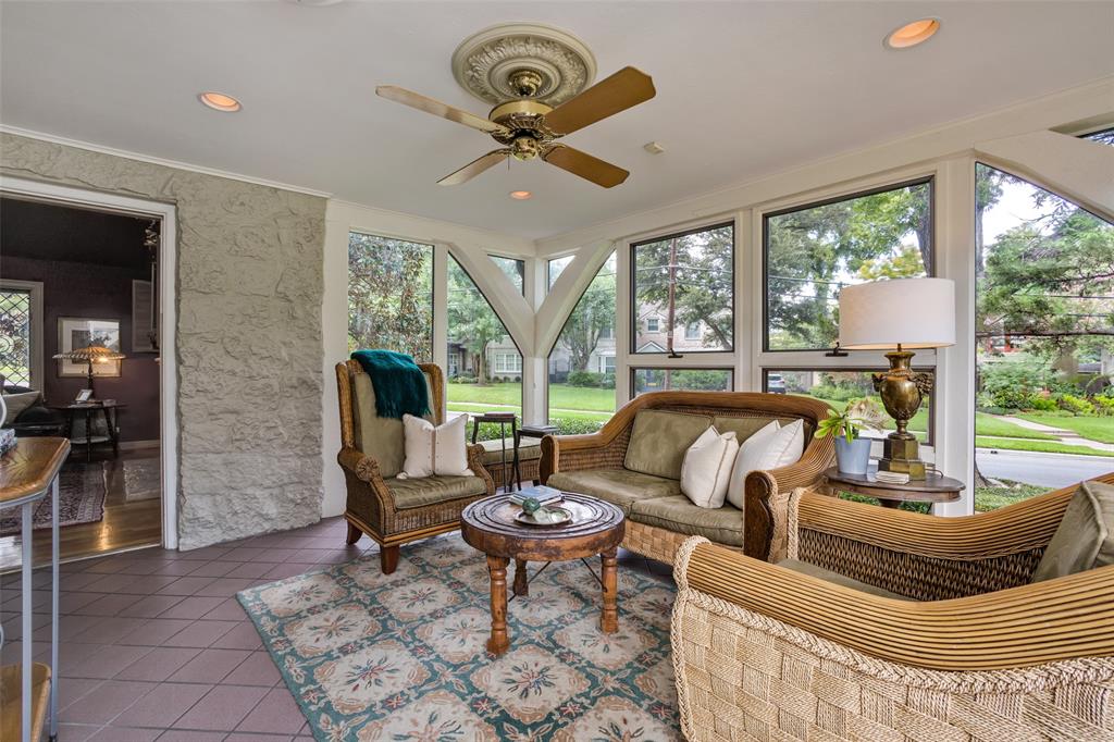 Country Club Estates - Residential