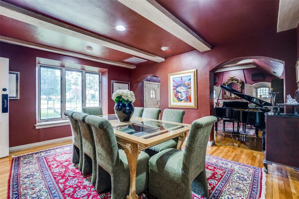 Country Club Estates - Residential