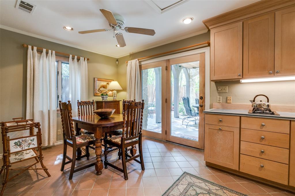 Country Club Estates - Residential