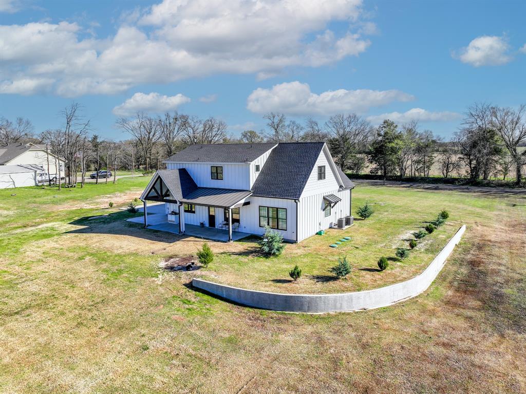 M&M RANCH - Residential