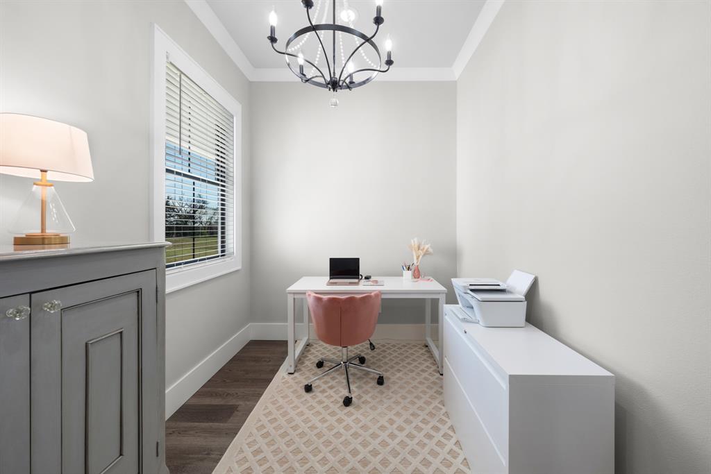 M&M RANCH - Residential