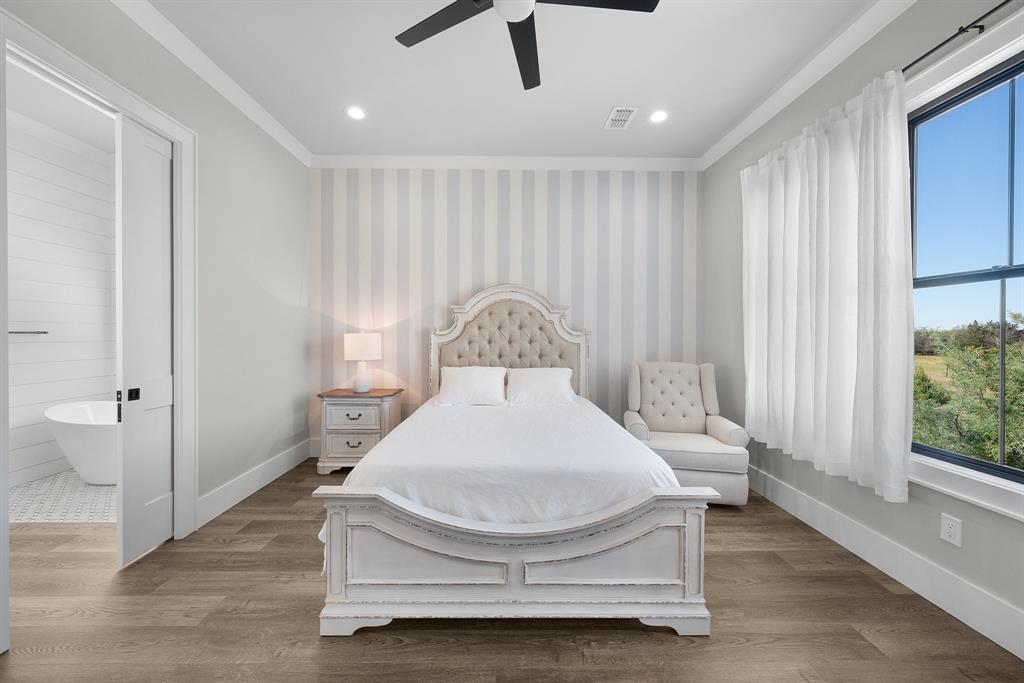 M&M RANCH - Residential