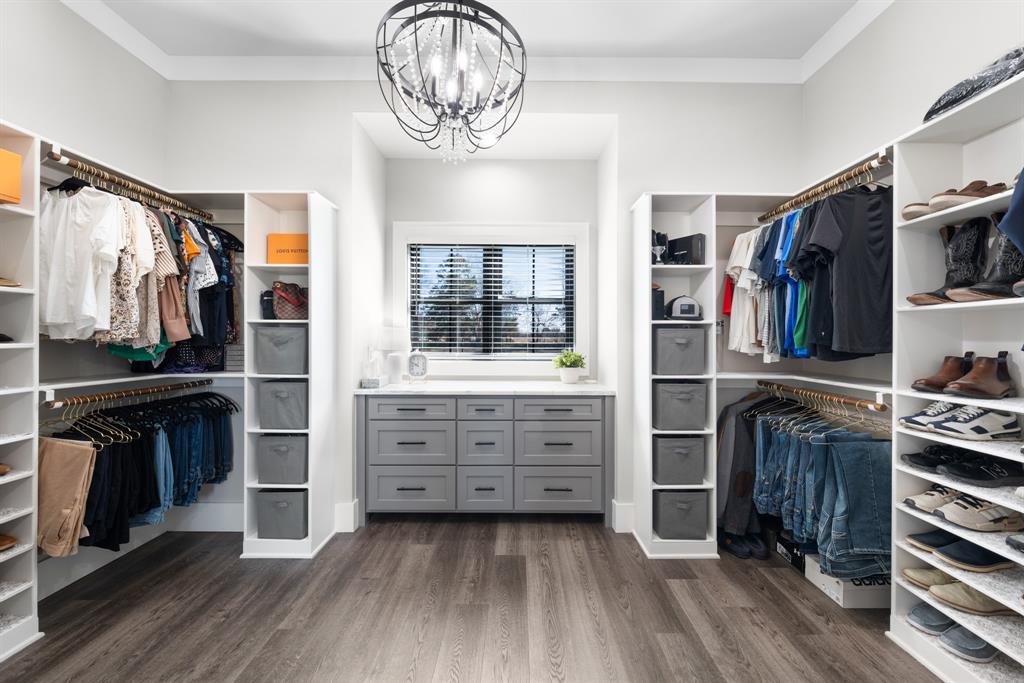 M&M RANCH - Residential