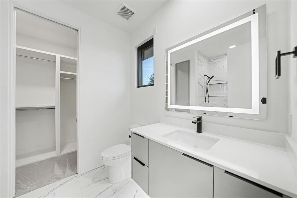 Lake Highlands - Residential