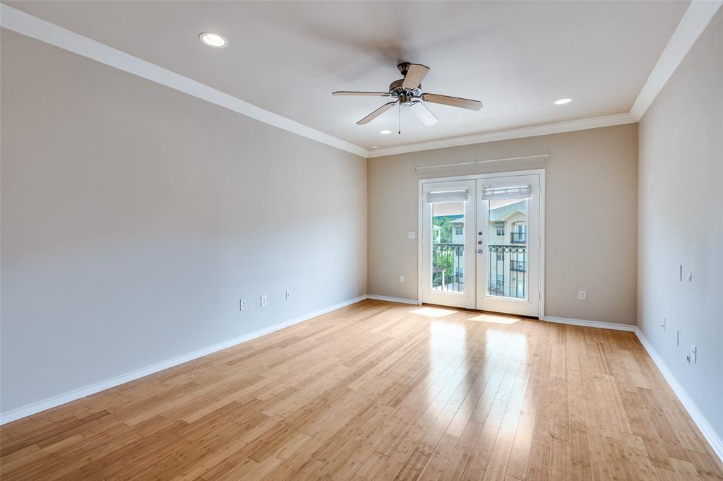 3102 Kings Road 2308