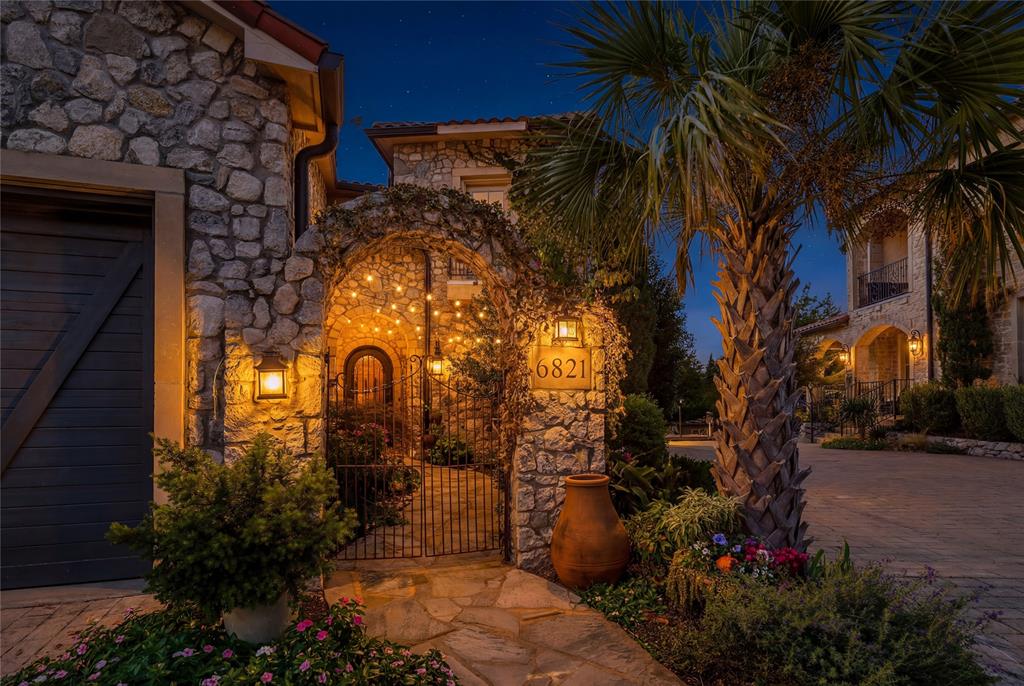 Adriatica Villa District - Residential