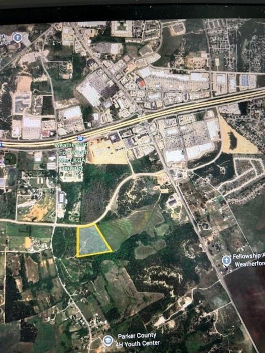 Amazing location about 1 mile from I20 and Hwy. 51. This location is ideal for commercial development. It is just south of the future HEB and just west of Chick Filet and just north of the future residential development with Riverside Home Builders. There is apprx. 600 ft. of road frontage on BB FIELDER. Pre-development with the city of Weatherford supports commercial and or residential use.