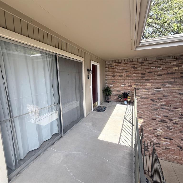 Towneoaks Terrace Condo - Residential