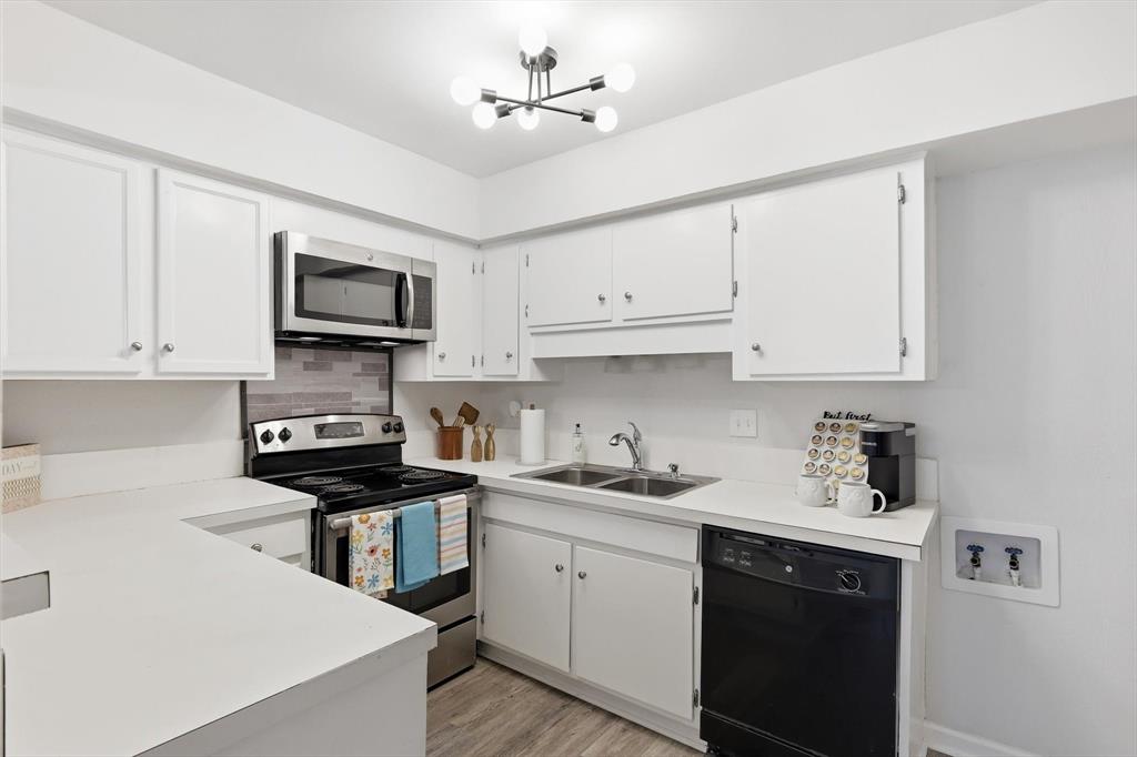 Towneoaks Terrace Condo - Residential