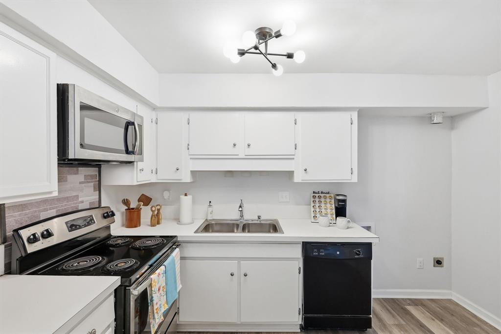 Towneoaks Terrace Condo - Residential