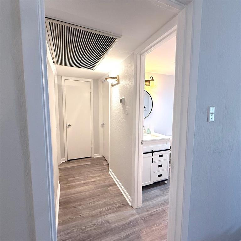 Towneoaks Terrace Condo - Residential