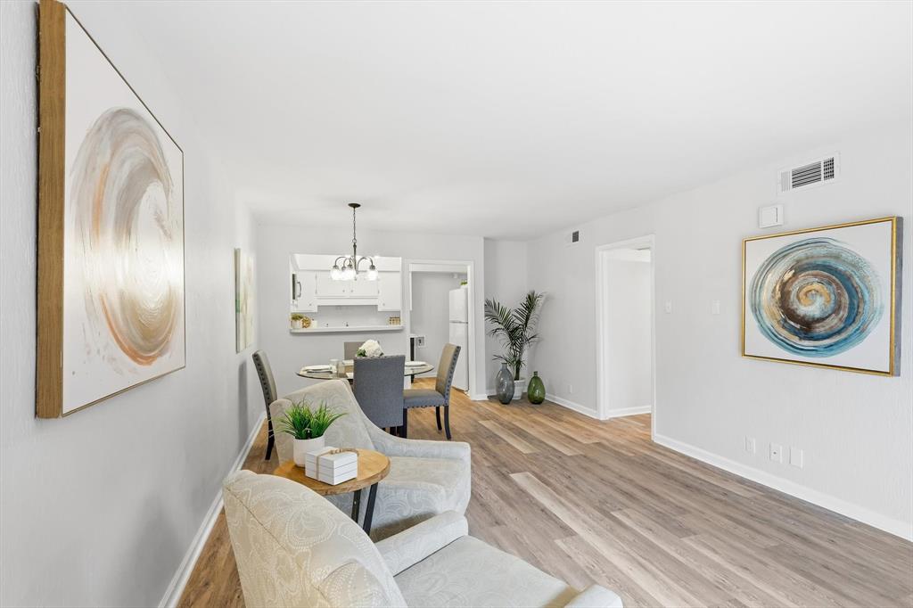 Towneoaks Terrace Condo - Residential