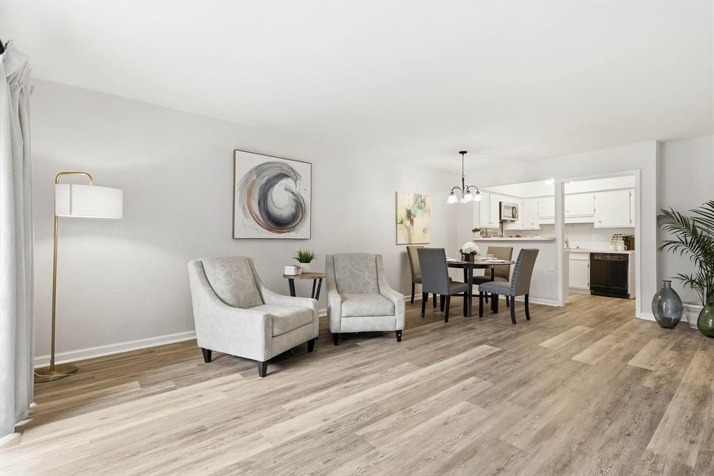 Towneoaks Terrace Condo - Residential