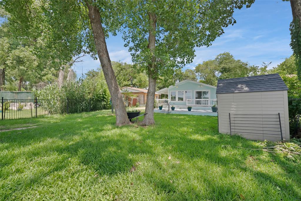 Lake Weatherford - Residential