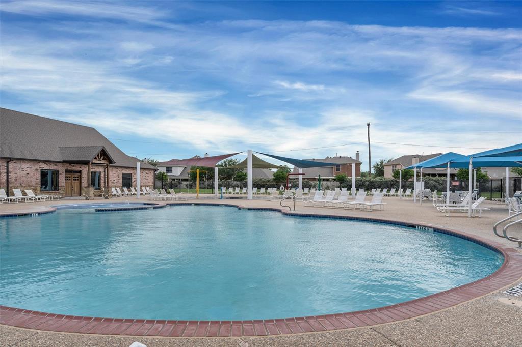 Fort Worth, Texas 76244, United States, 4 Bedrooms Bedrooms, ,3 BathroomsBathrooms,Residential,Pending,120568