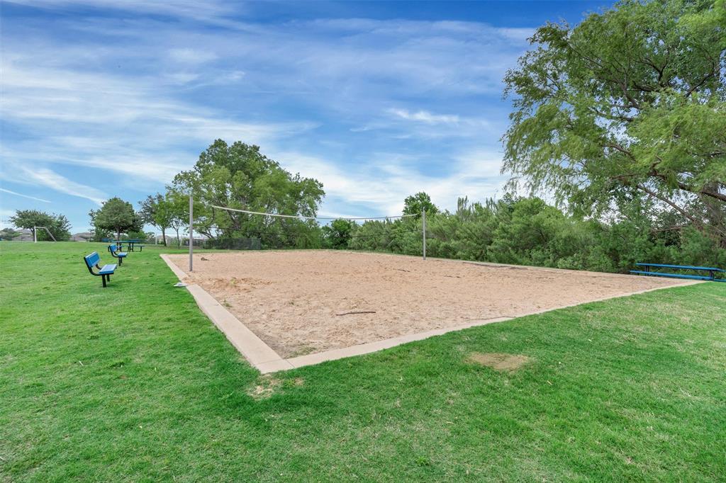 Fort Worth, Texas 76244, United States, 4 Bedrooms Bedrooms, ,3 BathroomsBathrooms,Residential,Pending,120568