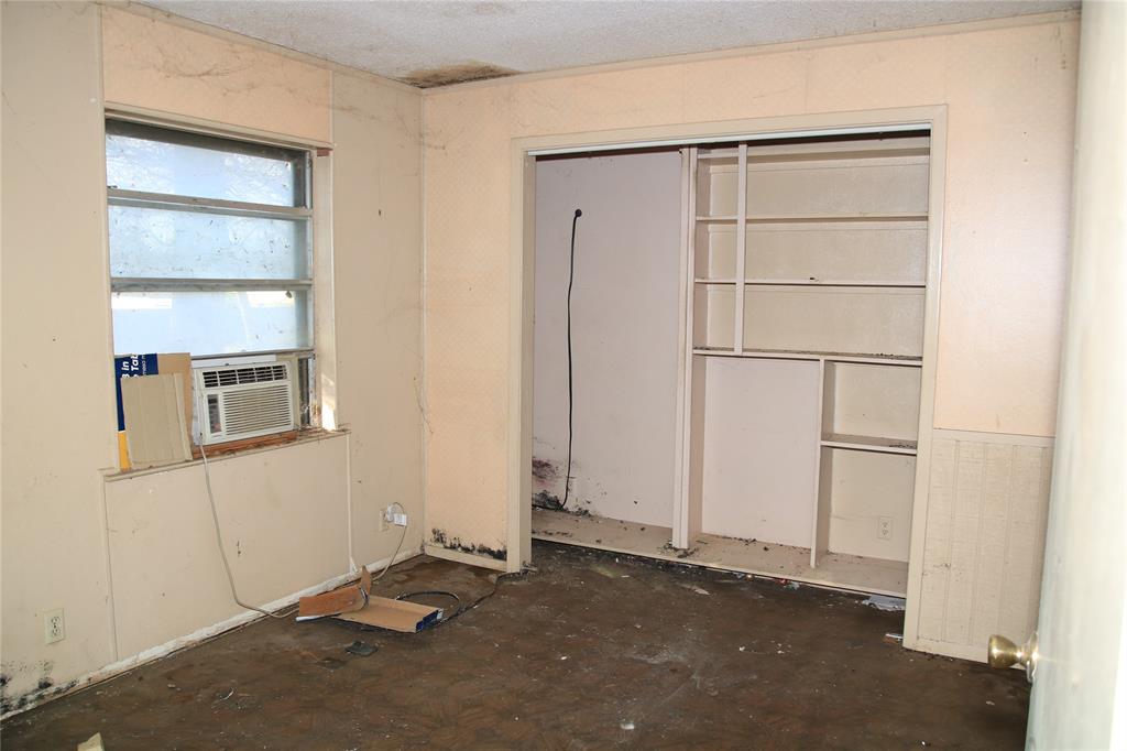 Mollie Cain - Residential