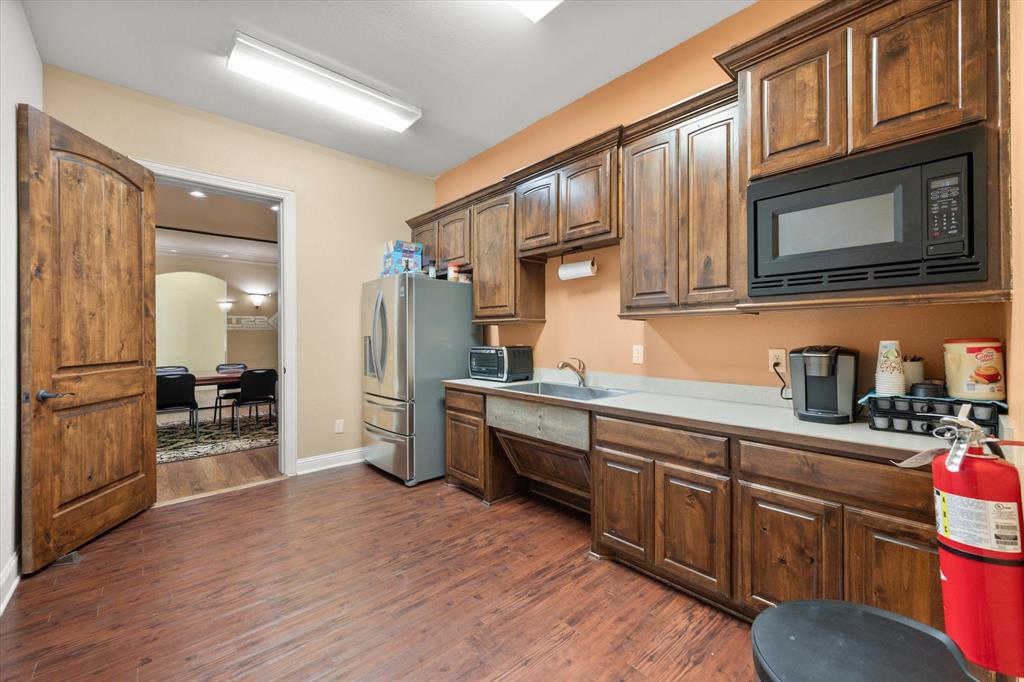 Smith W Add - Commercial Sale